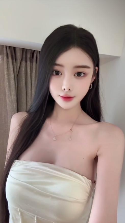 【厦门】嫩模刚开始做这行赶紧约-69俱乐部