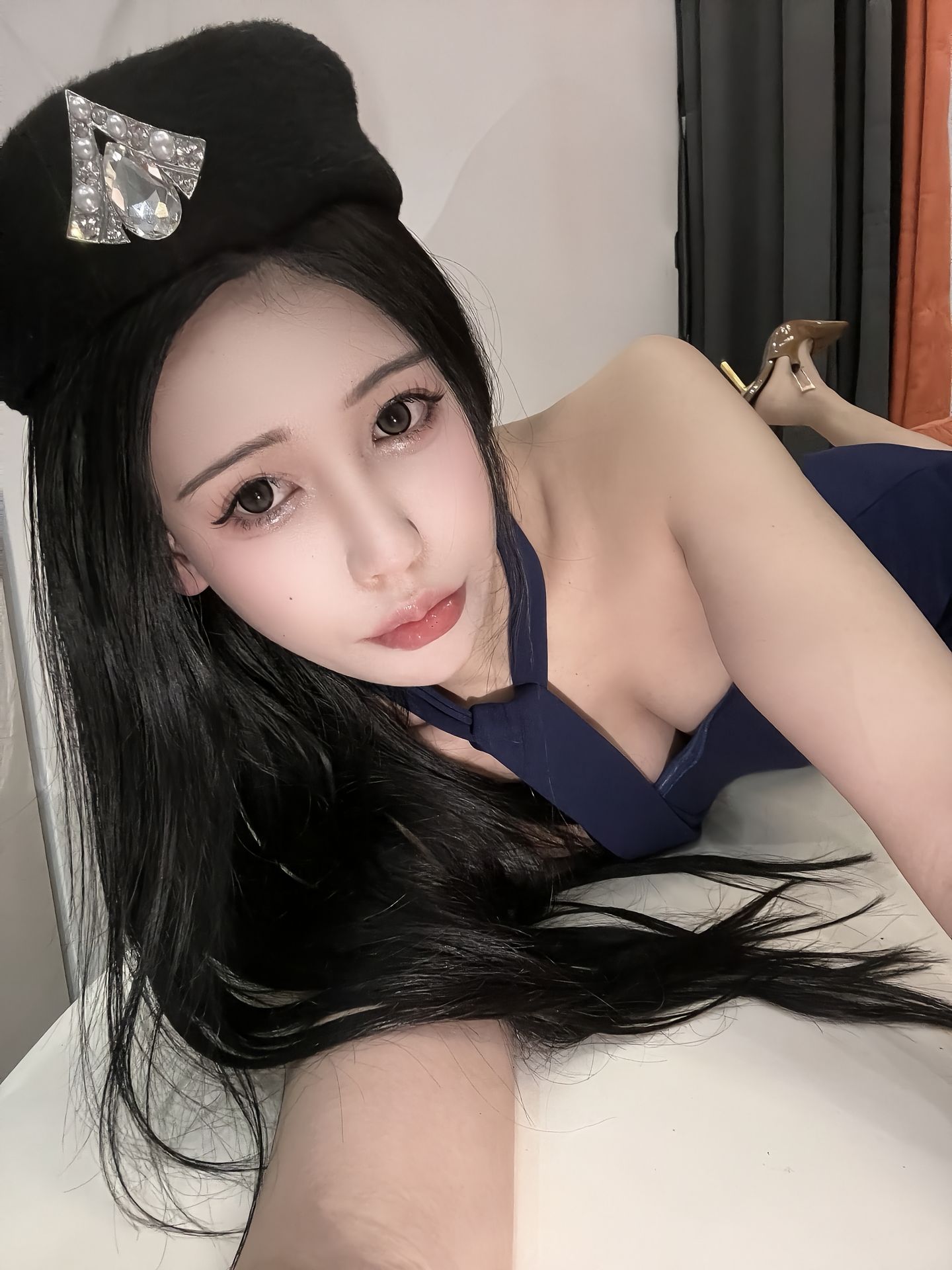 贡献一枚大奶佳人活很赞-69俱乐部