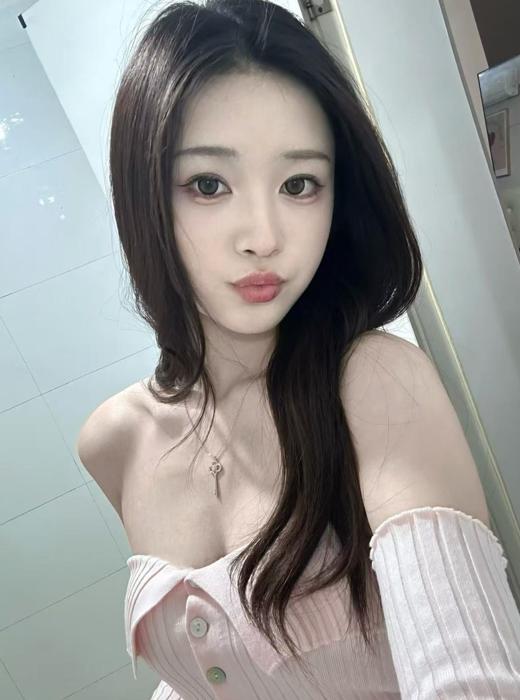 大连气质美女总体发射的相当过瘾-69俱乐部