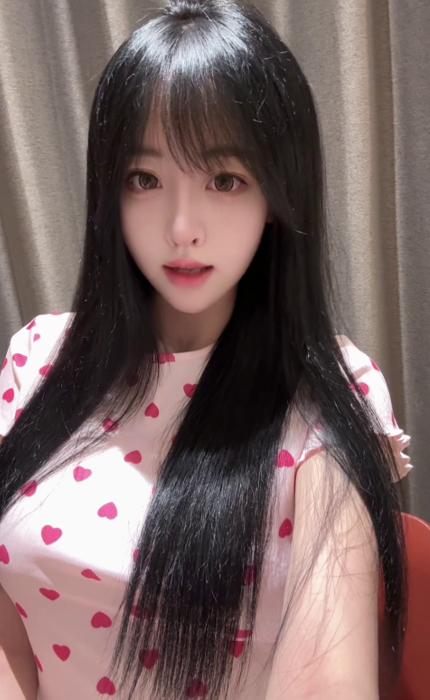 颜值气质都过硬的靓妹一枚-69俱乐部