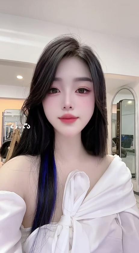 白嫩妹子一次愉快的爽记-69俱乐部