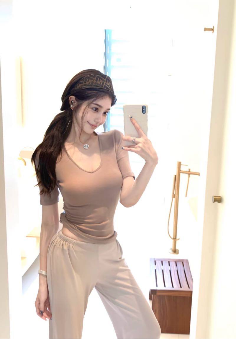 性感长腿柔情似水易高潮-69俱乐部